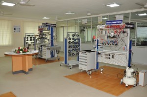 Hydraulics & Pneumatics Stations